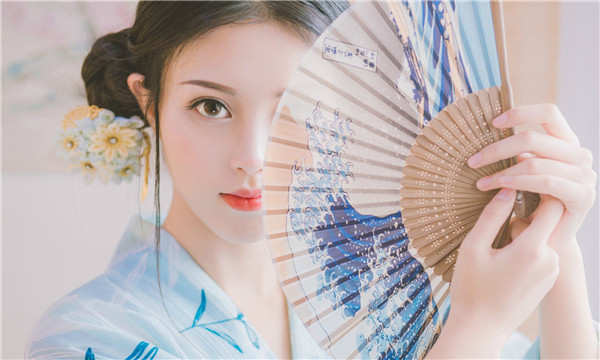 阿拉尔供卵试管代怀生女孩：为不孕不育家庭带来希望的安全可靠解决方案